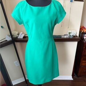 J.Crew Green Short Sleeve Sheath Dress 
 – Size 6/8 Medium